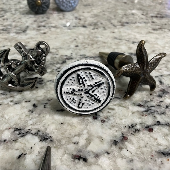 Fender Silver and Black Kitchen Tool Set - Picture 2 of 5